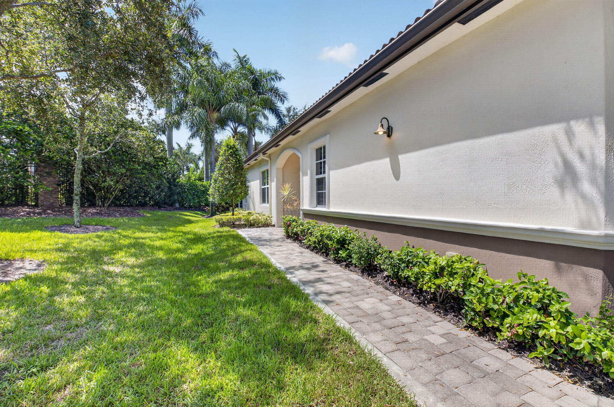 14664 Barletta Way — Photo 4