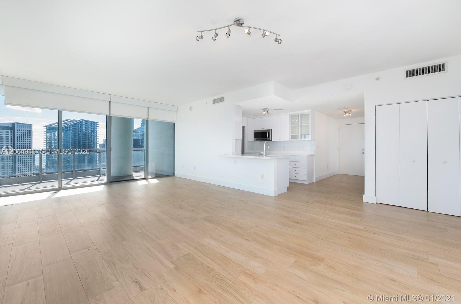 90 SW 3rd St # 4004 — Photo 4