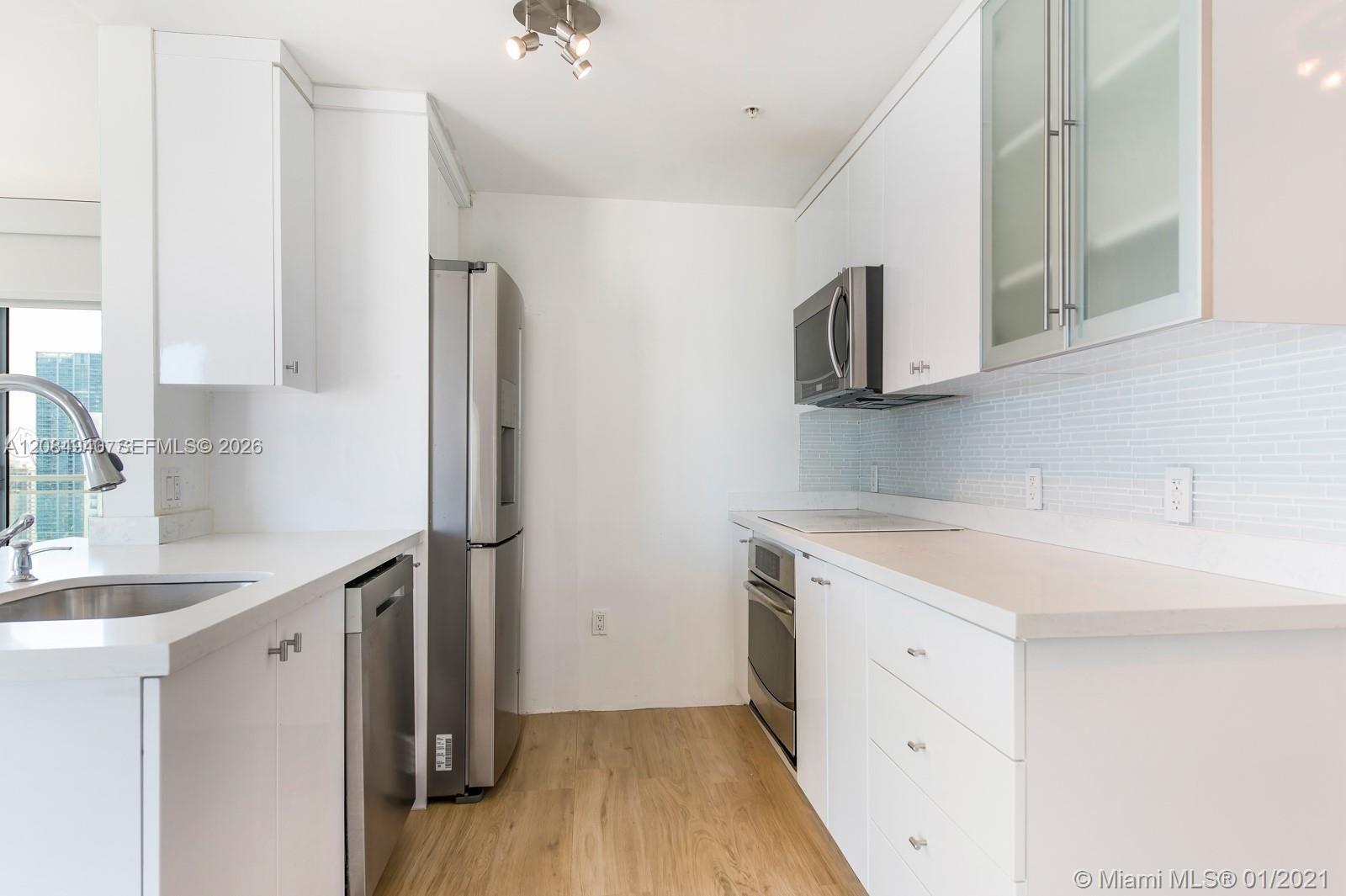 90 SW 3rd St # 4004 — Photo 5