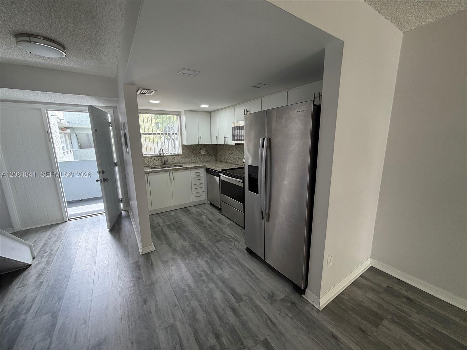 9371 Fontainebleau Blvd # I225 — Photo 2