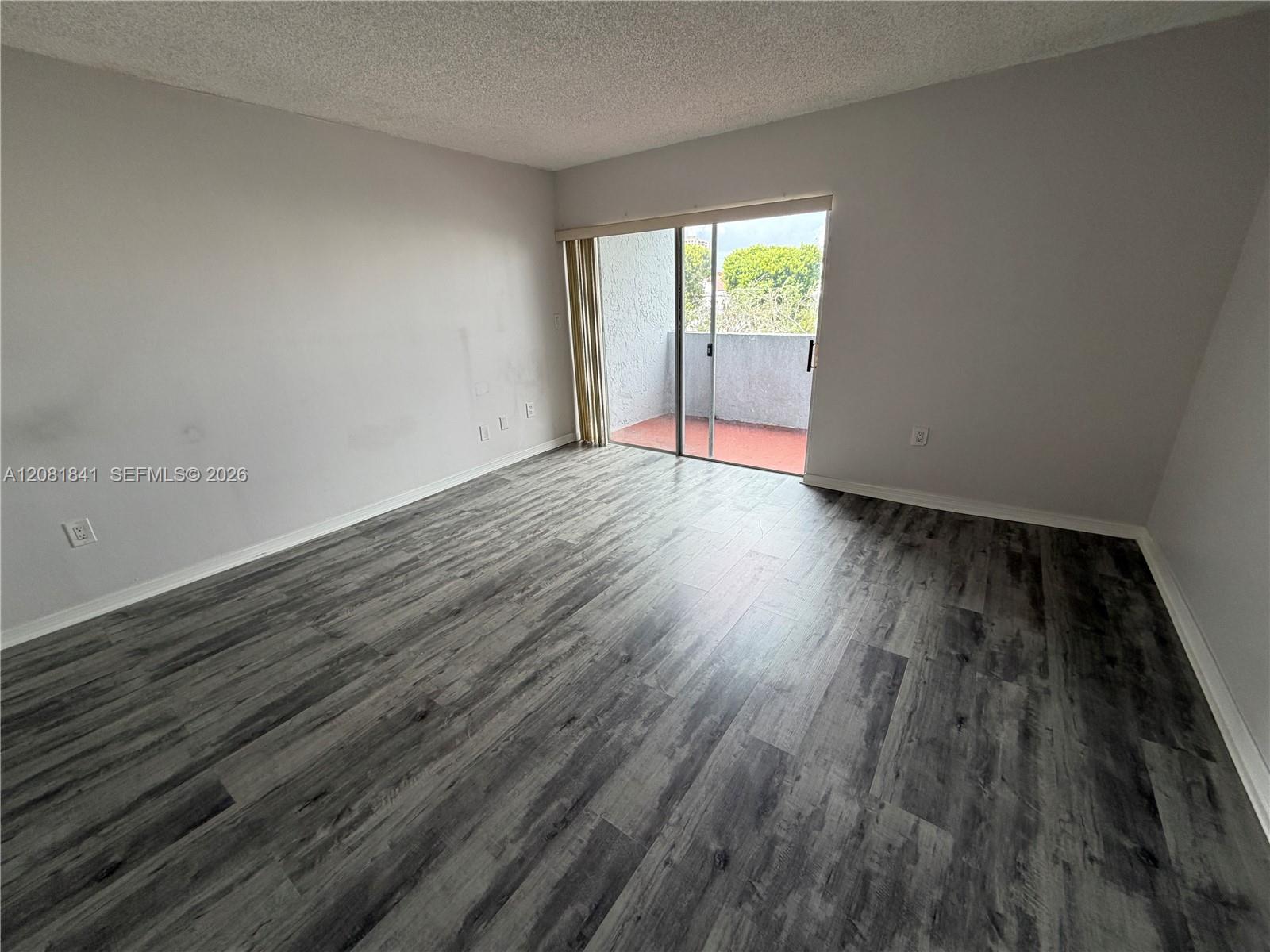 9371 Fontainebleau Blvd # I225 — Photo 3