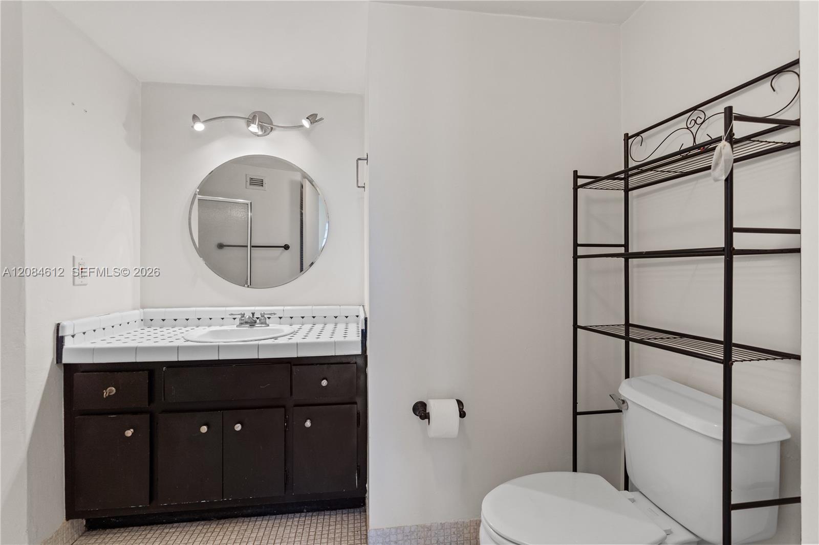 1301 NE Miami Gardens Dr # 505W — Photo 3