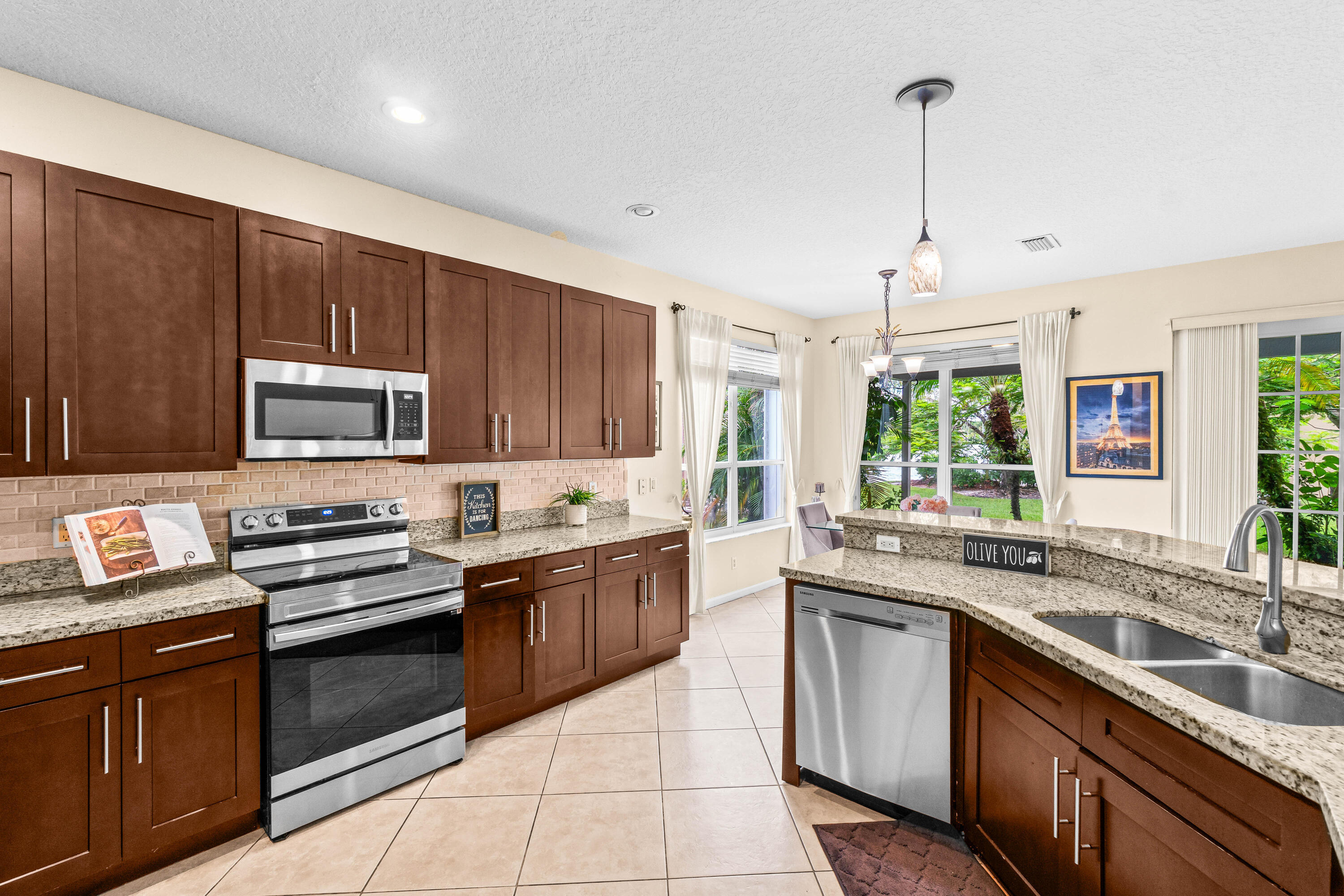21958 Palm Grass Drive, Boca Raton FL 33428