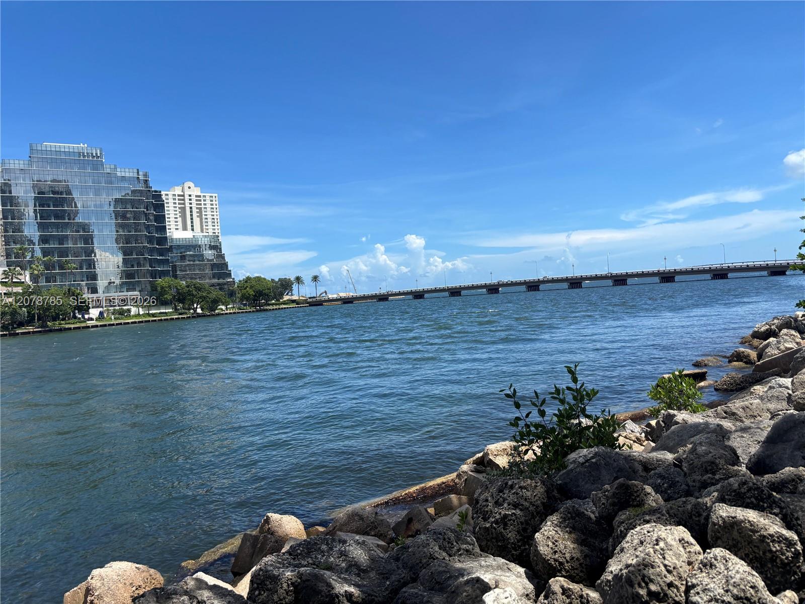 475 Brickell Ave # 1410 — Photo 4