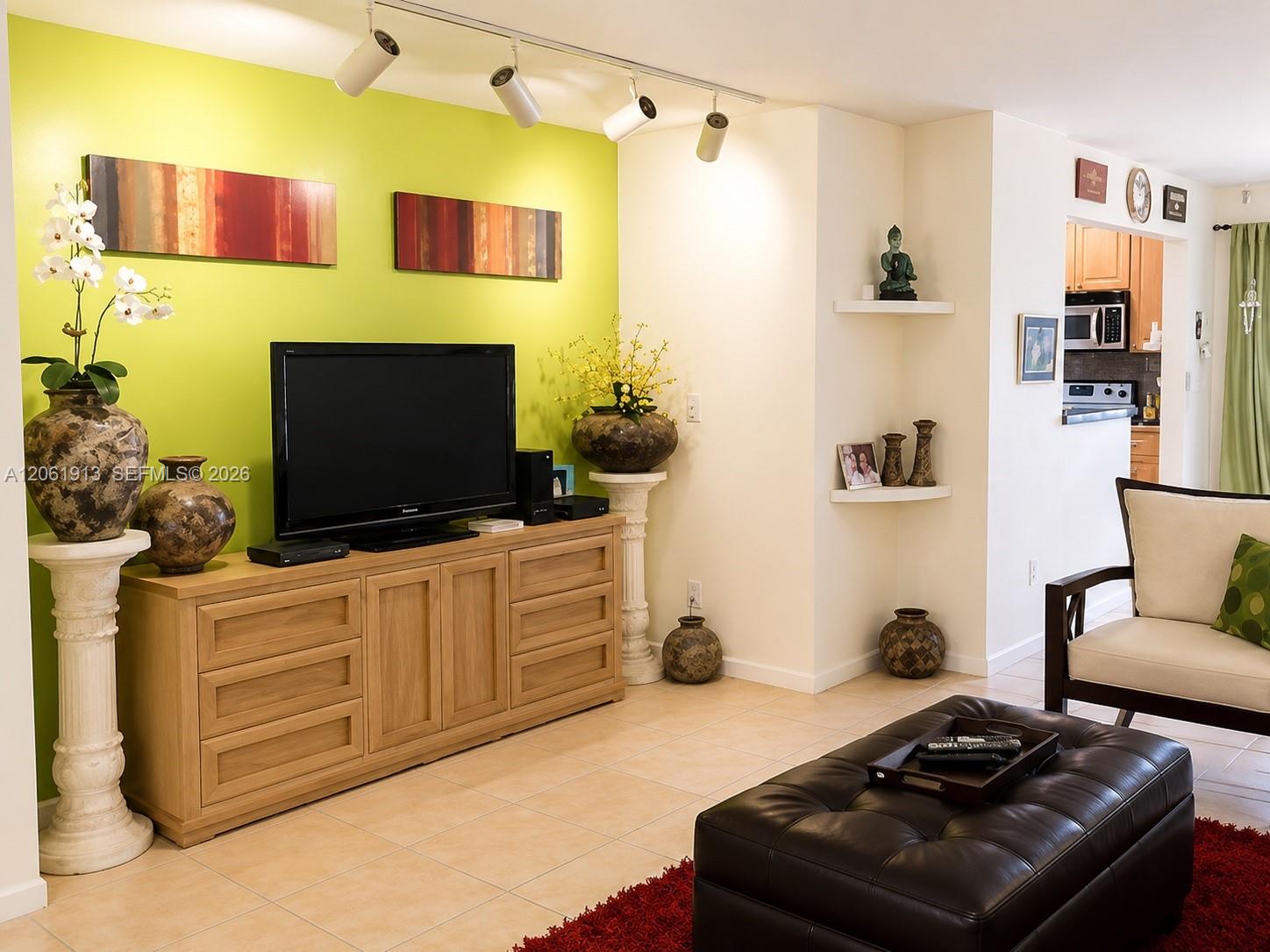 224 Sea View Dr # 104 — Photo 3