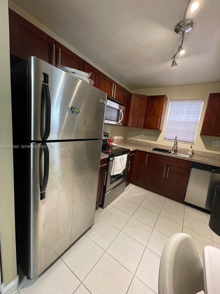 4167 NW 90th Ave # 101 — Photo 2