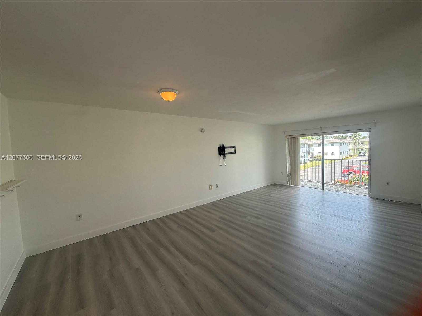 7590 SW 82nd St # F221 — Photo 3