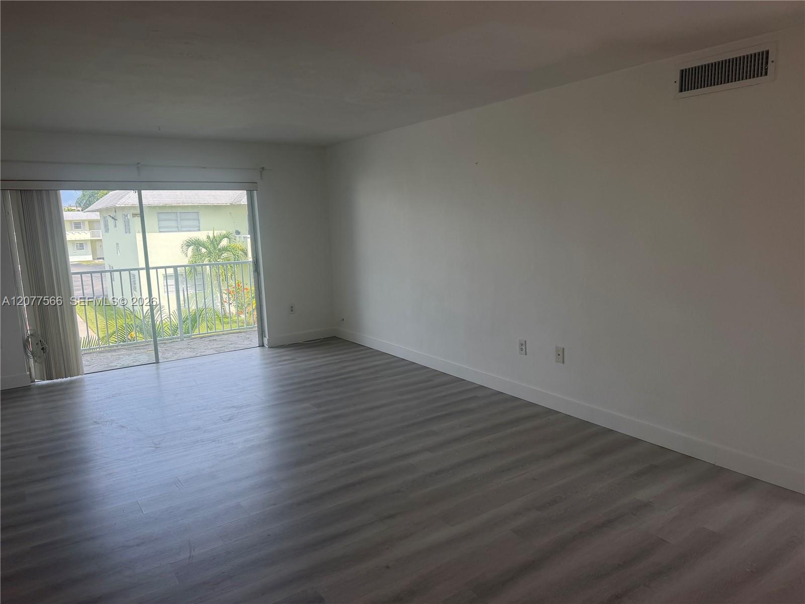 7590 SW 82nd St # F221 — Photo 4