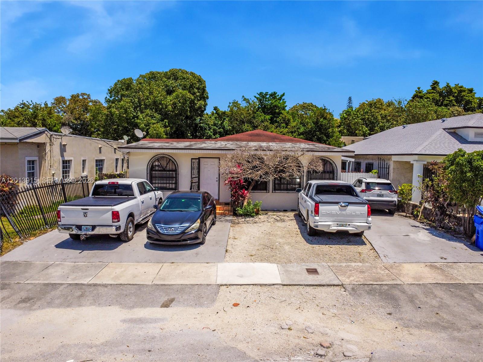 201 NW 25th Ave, Miami FL 33125