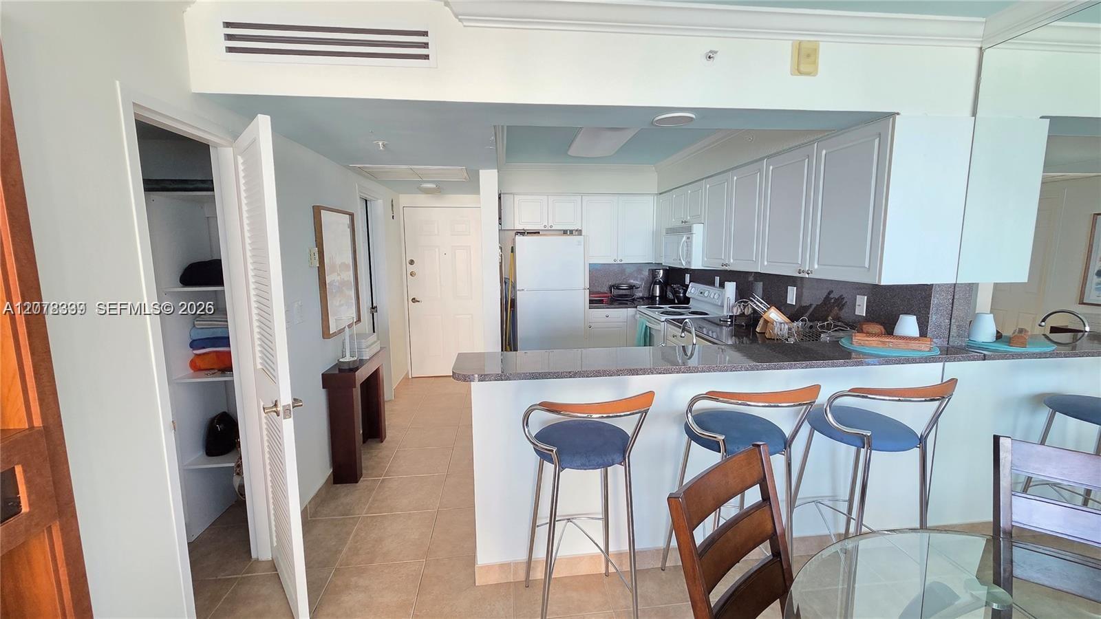 2501 S Ocean Dr # 809 — Photo 3
