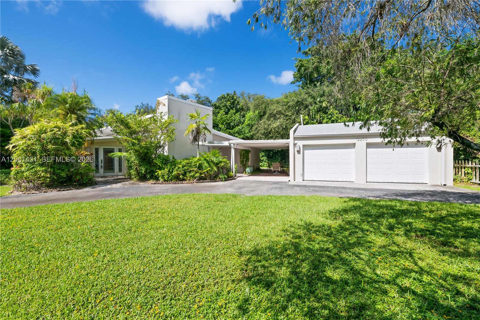 12200 SW 74th Ct, Pinecrest FL 33156