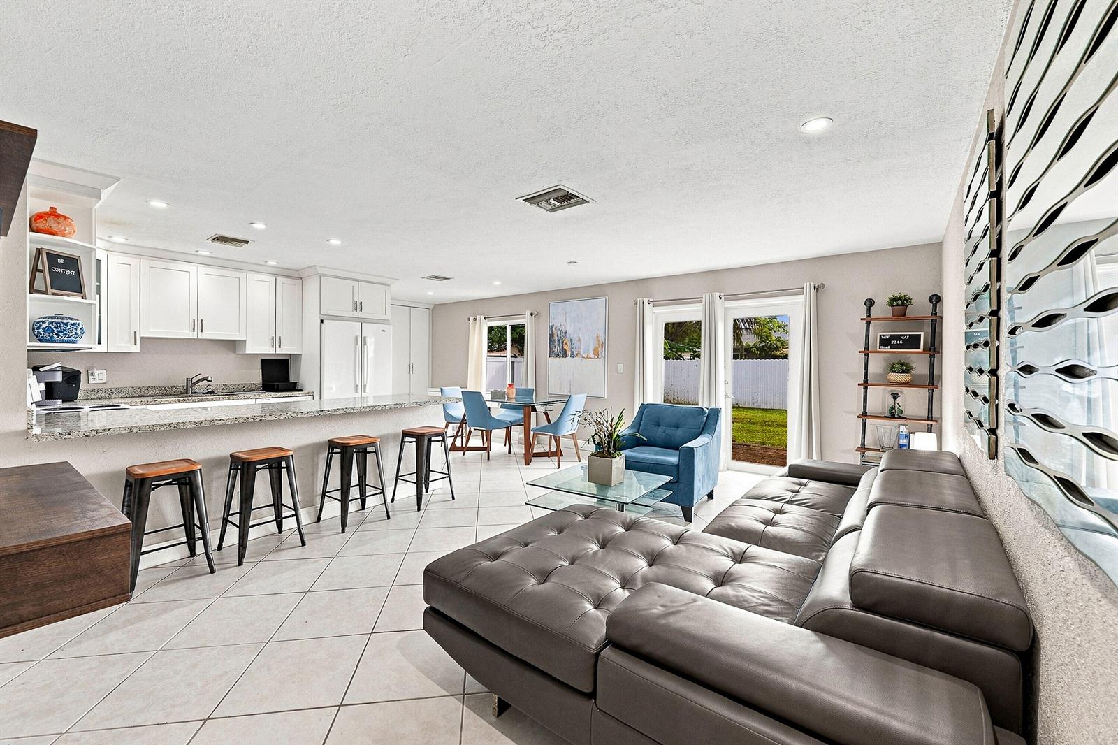 12_living room
