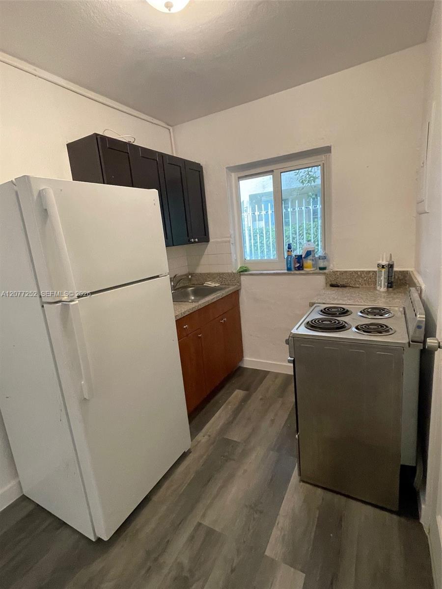430 SW 6th Ave # 2 — Photo 4