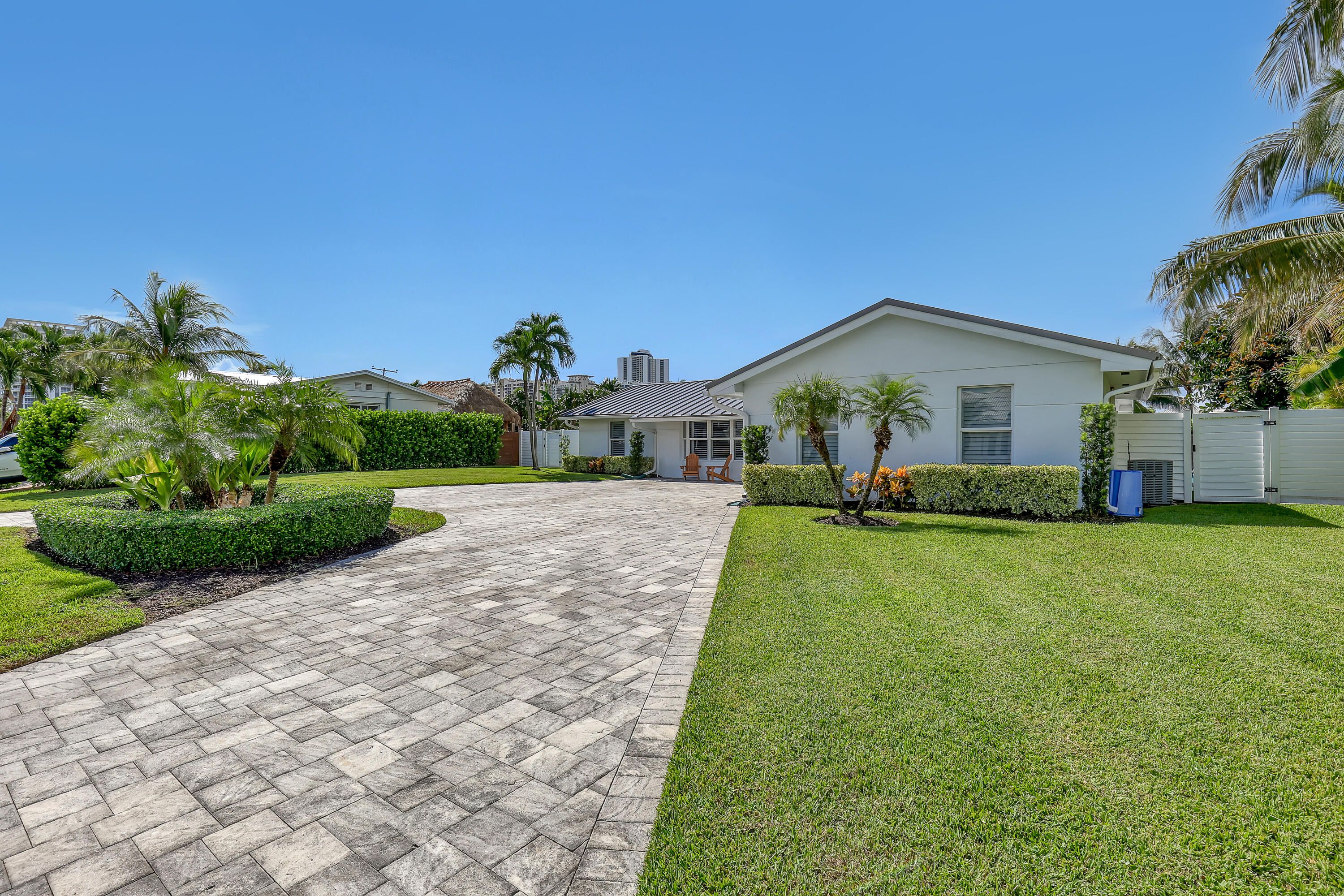 1191 BIMINI Lane — Photo 5