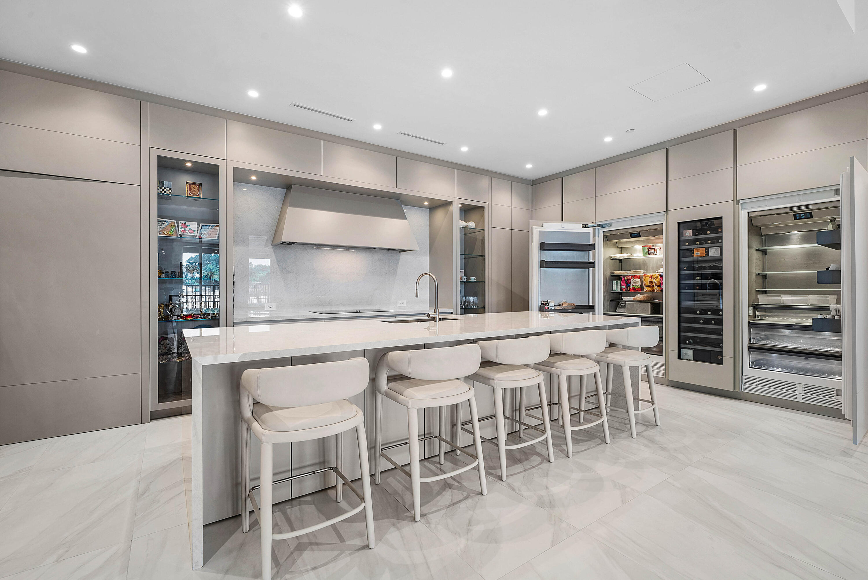 210 SE MIZNER Boulevard # 101, Boca Raton FL 33432