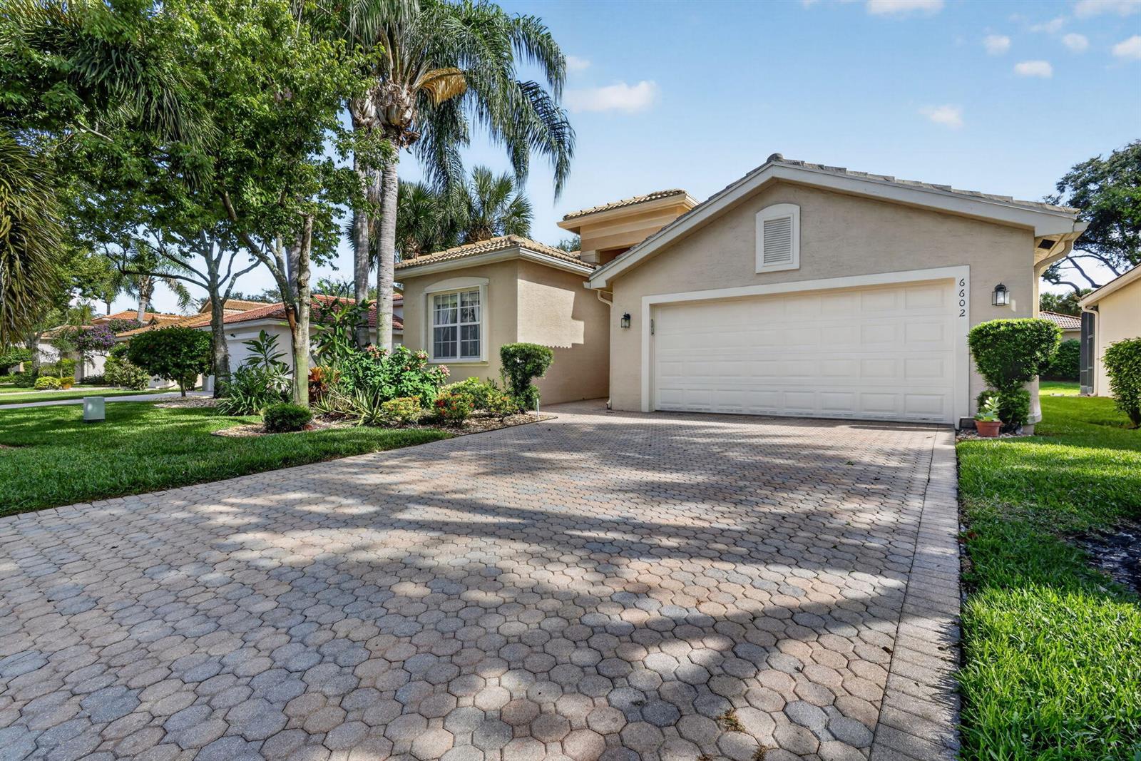 Valencia Palms is a Non-Equity Community