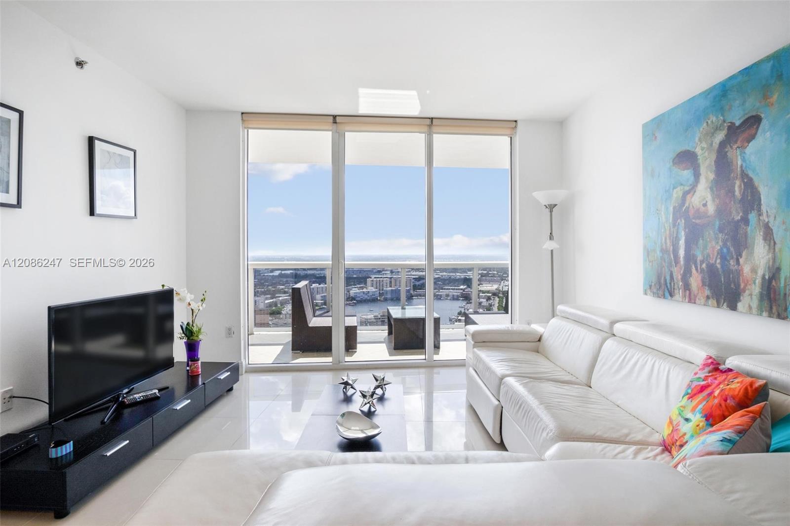 1800 S Ocean Dr # 4006 — Photo 2