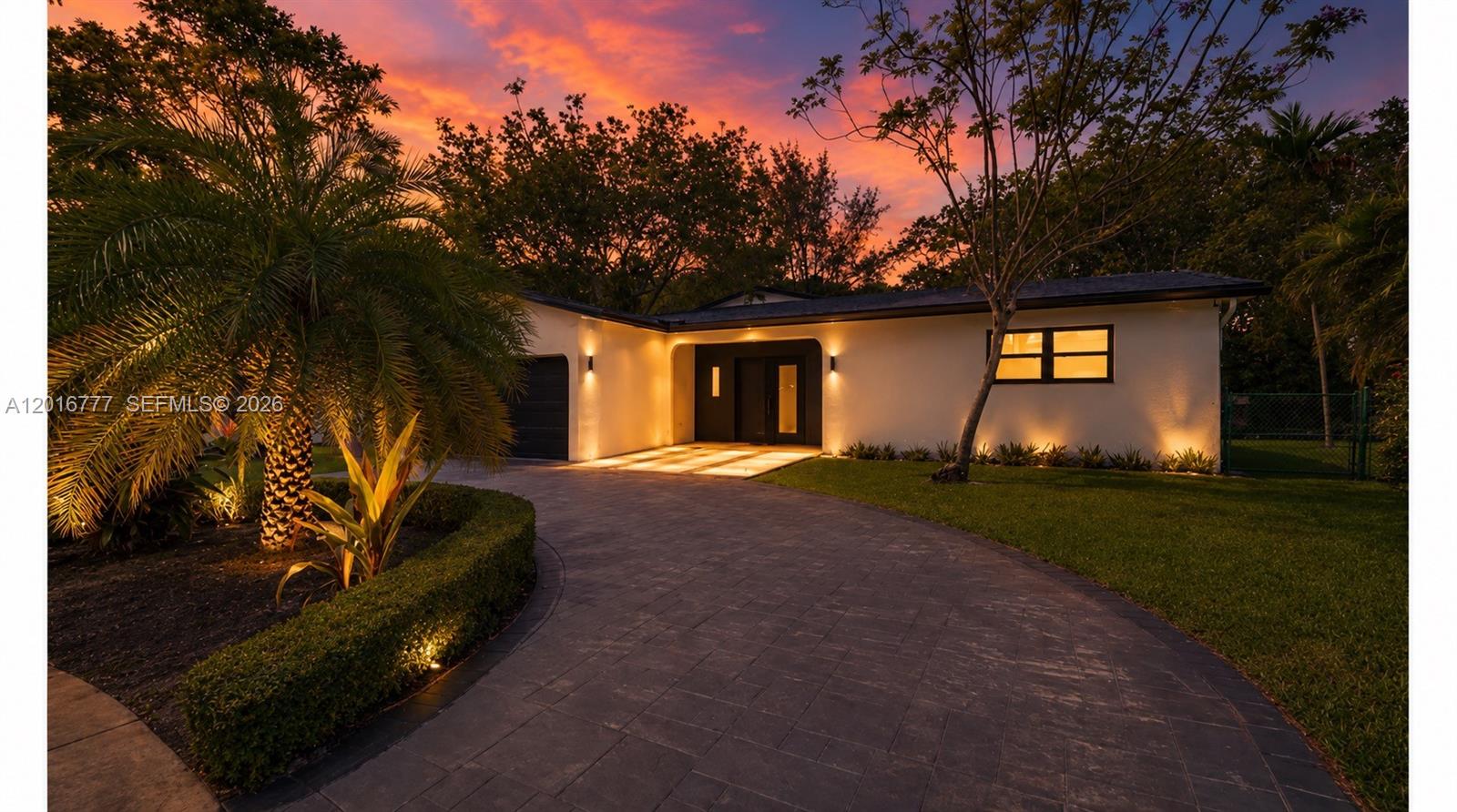 3411 Thomas St, Hollywood FL 33021