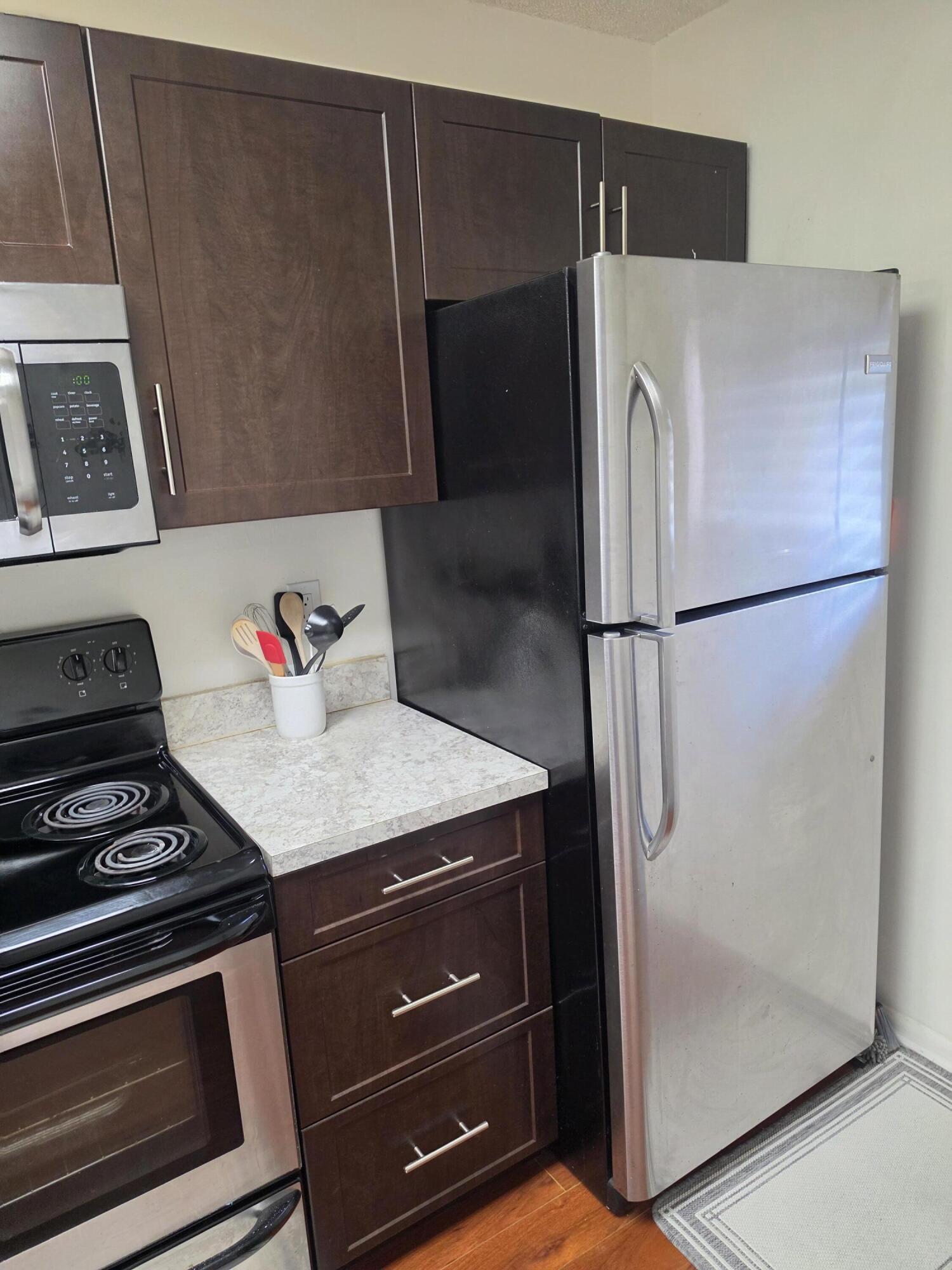 7720 NW 50TH Street # 103 — Photo 2