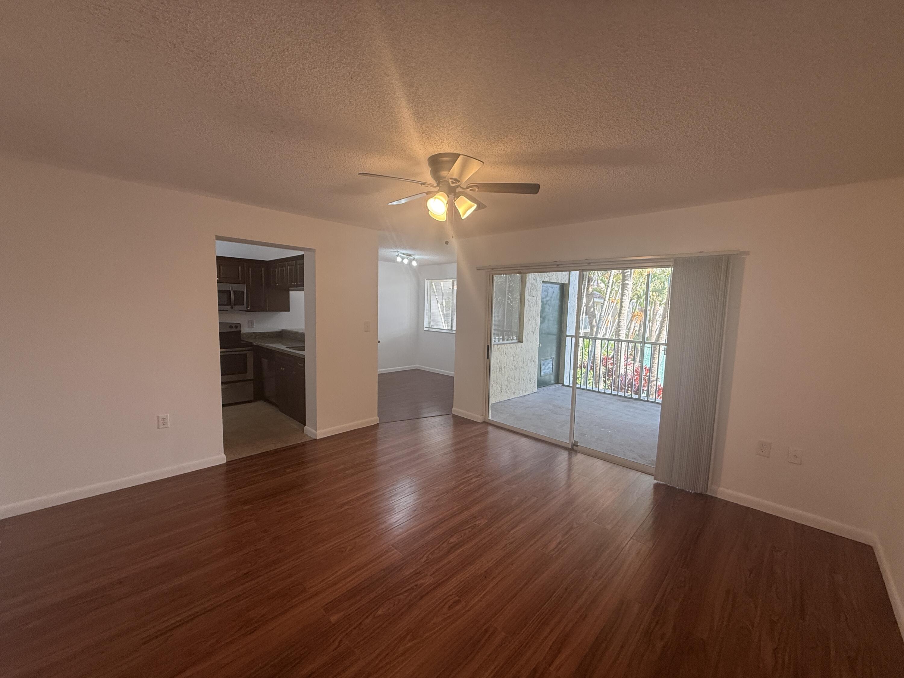 16203 GLENMOOR Drive # 16203 — Photo 3
