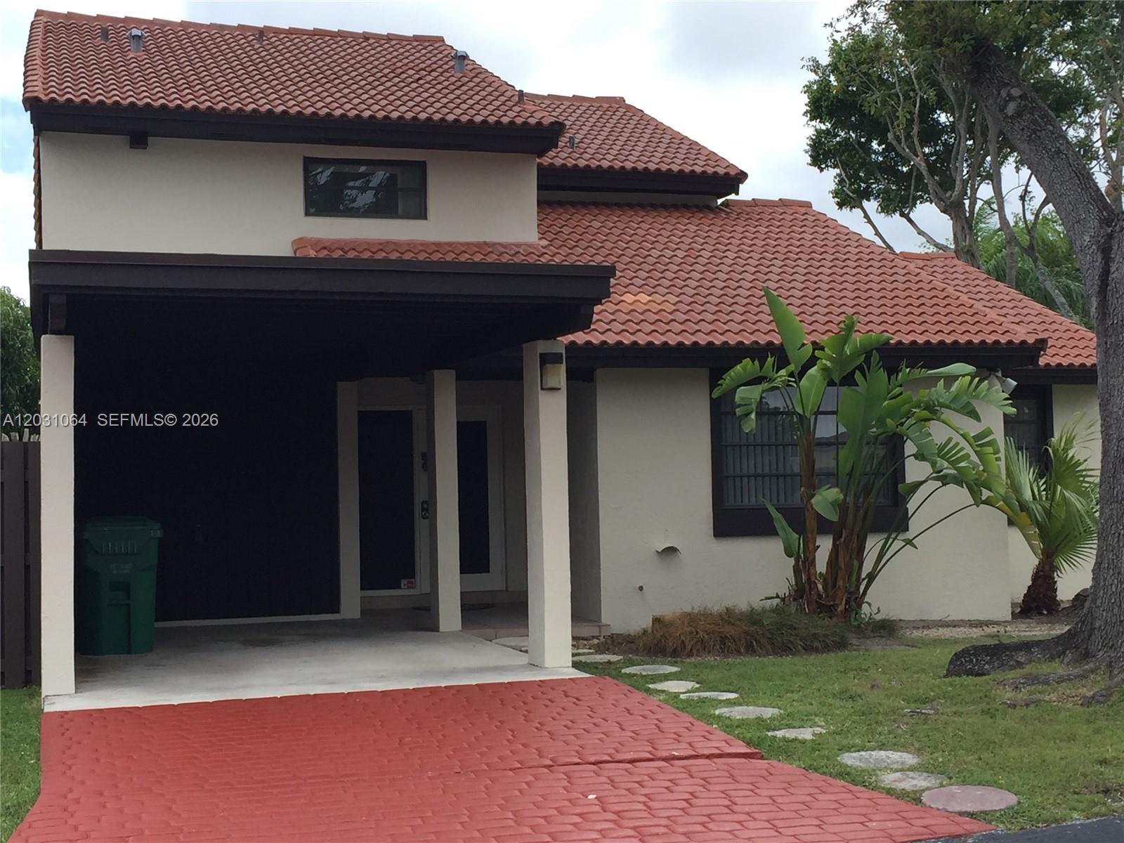 9082 SW 112 PL, Miami FL 33176
