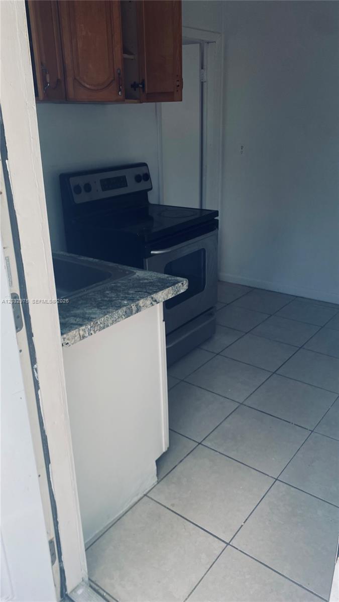 1070 NW 147th St # 0 — Photo 2