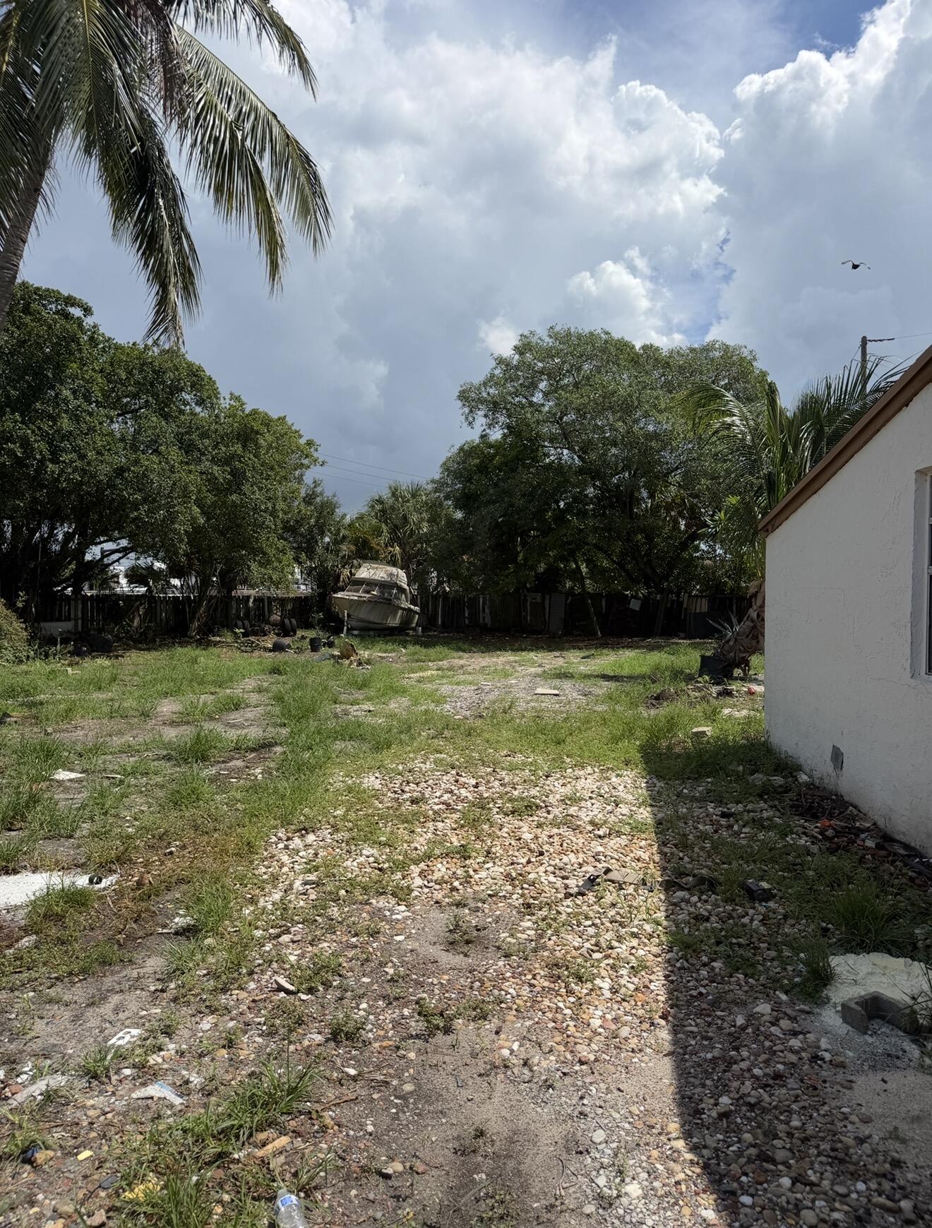 3411 NW 9th Court — Photo 3