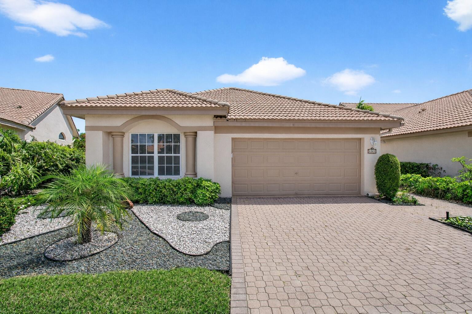 8864 Shoal Creek Lane, Boynton Beach FL 33472