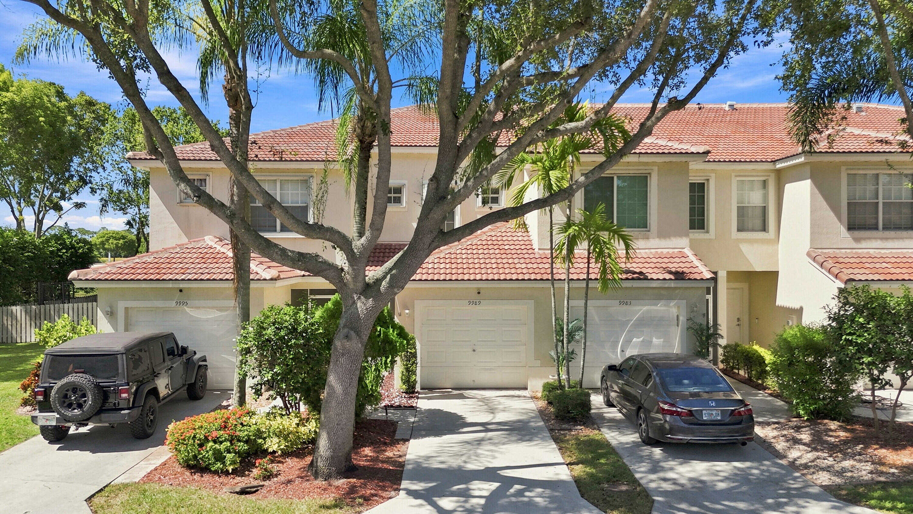 9989 PORTA LEONA Lane — Photo 2