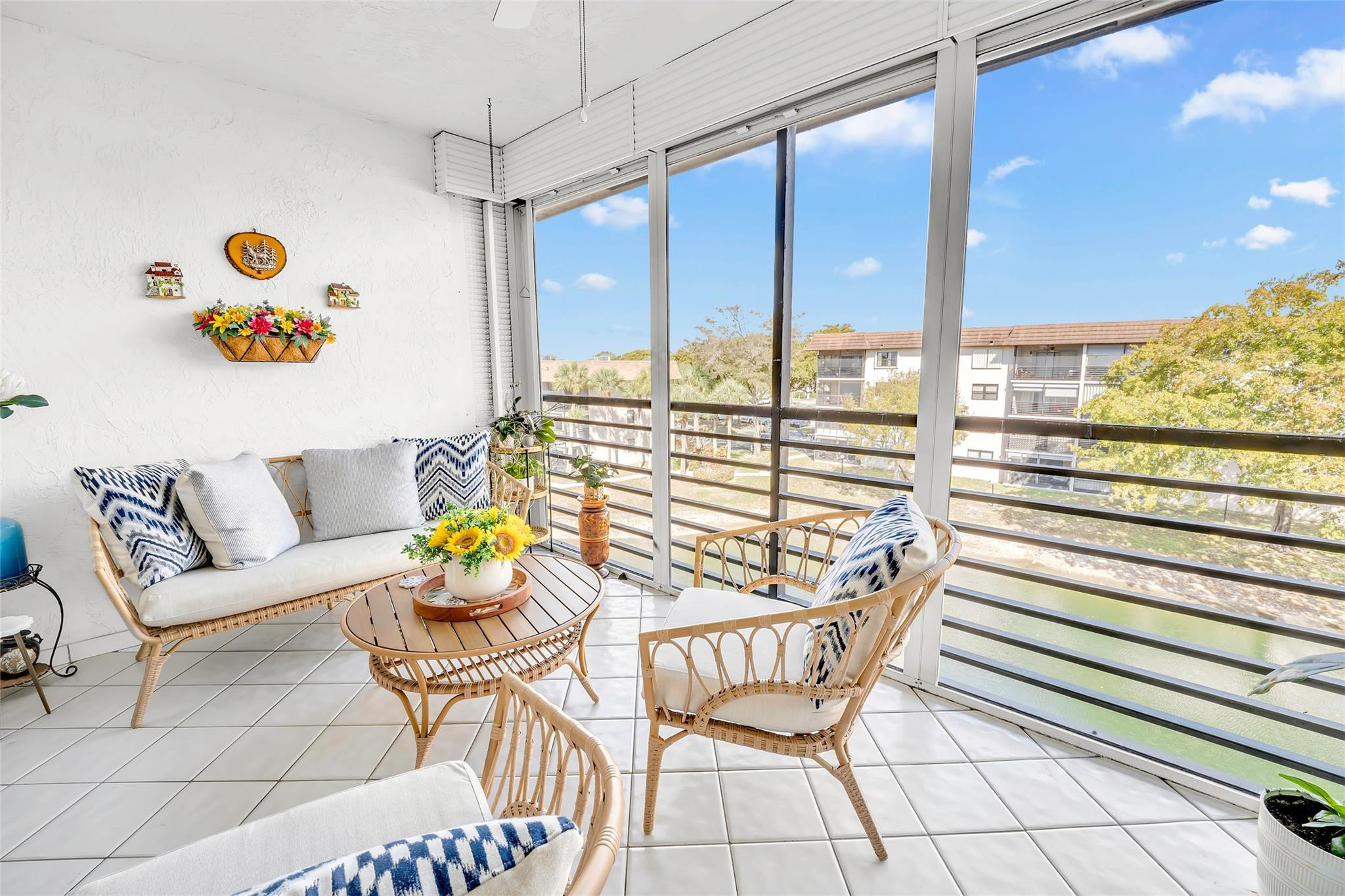 4975 E Sabal Palm Boulevard # 408, Tamarac FL 33319