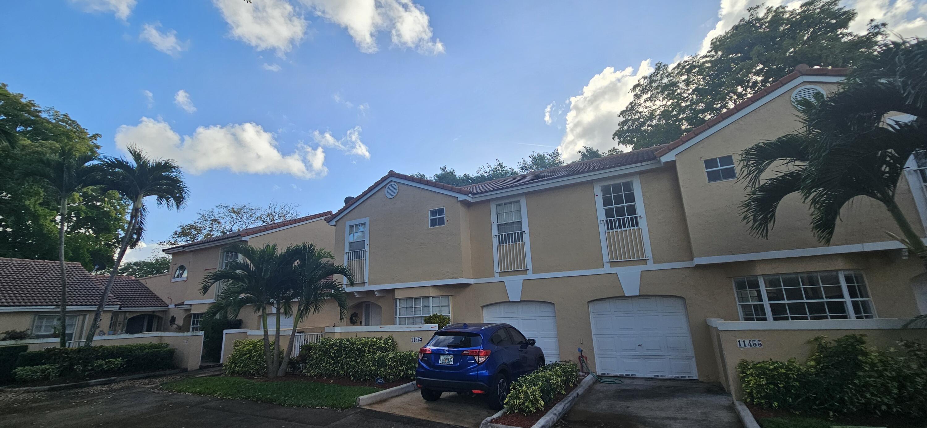 11453 Lakeview Drive # 4a, Coral Springs FL 33071