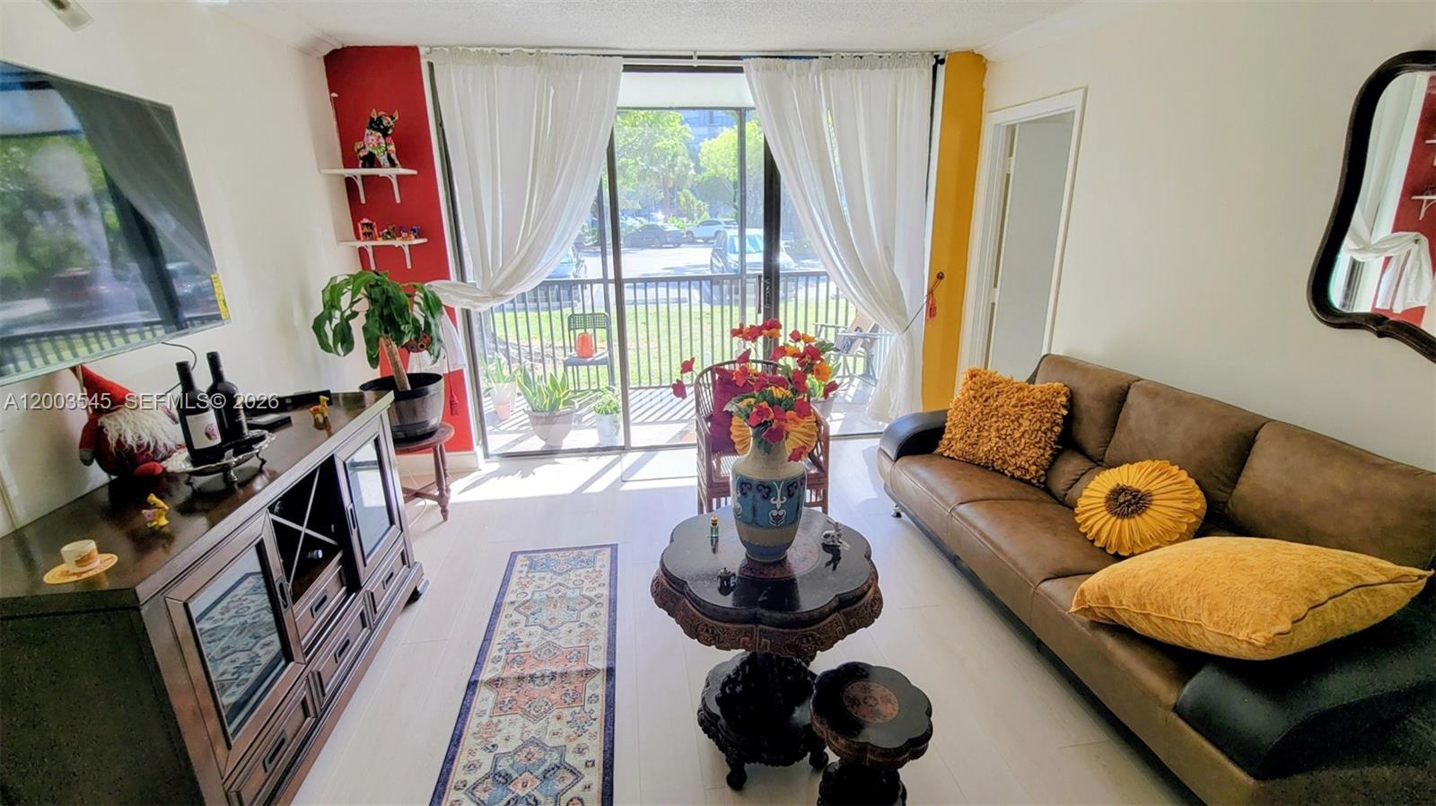 3101 N Country Club Dr # 101, Aventura FL 33180