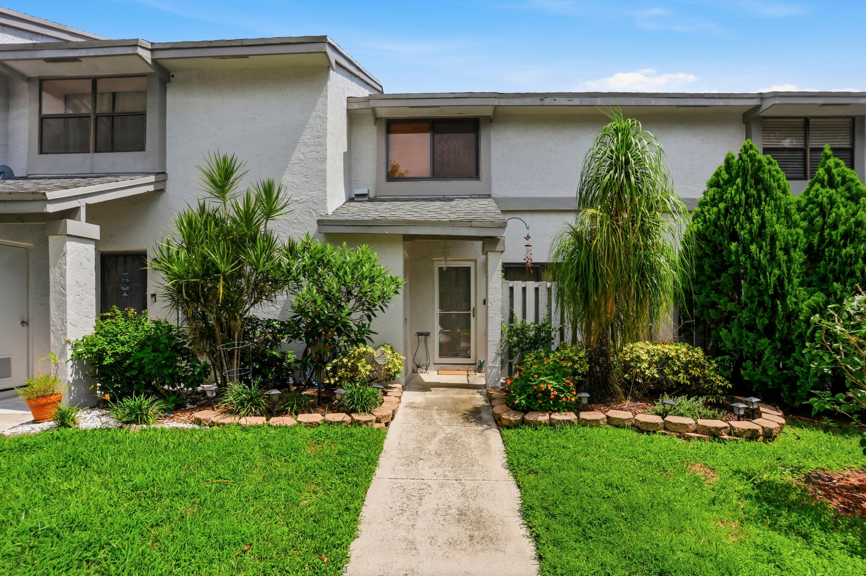 3435 CARAMBOLA Circle S # 2462, Coconut Creek FL 33066