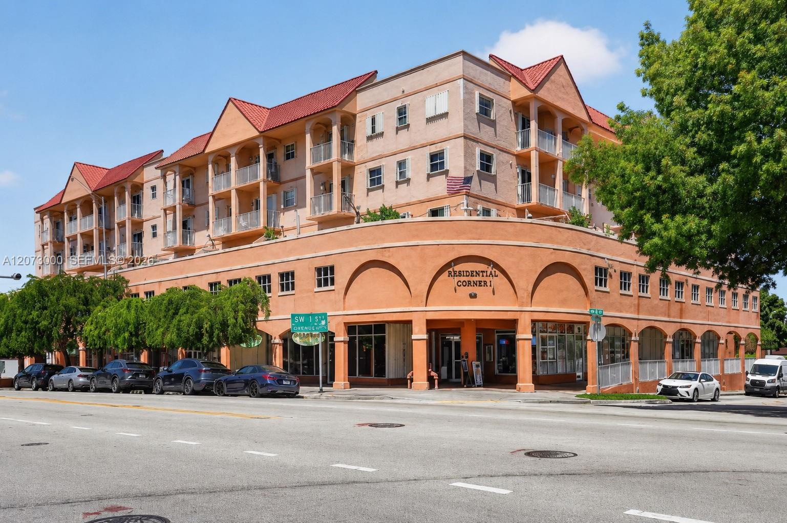 199 SW 12th Ave # 415B, Miami FL 33130
