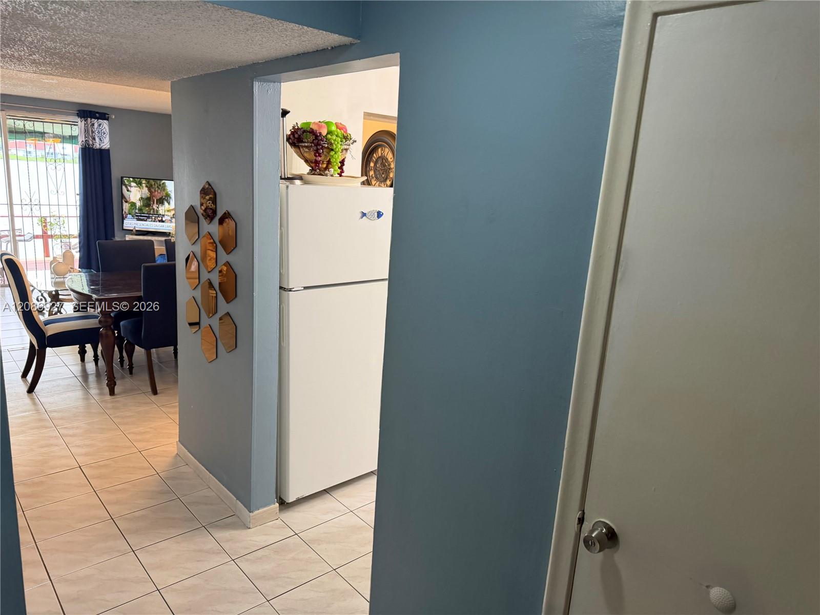 400 NW 107th Ave # 4D — Photo 3