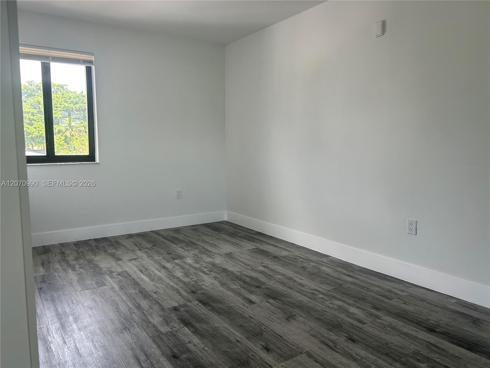 3417 NW 22nd Ave # 12 View 6