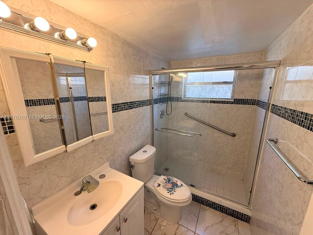 350 E 21st St # 108 — Photo 2