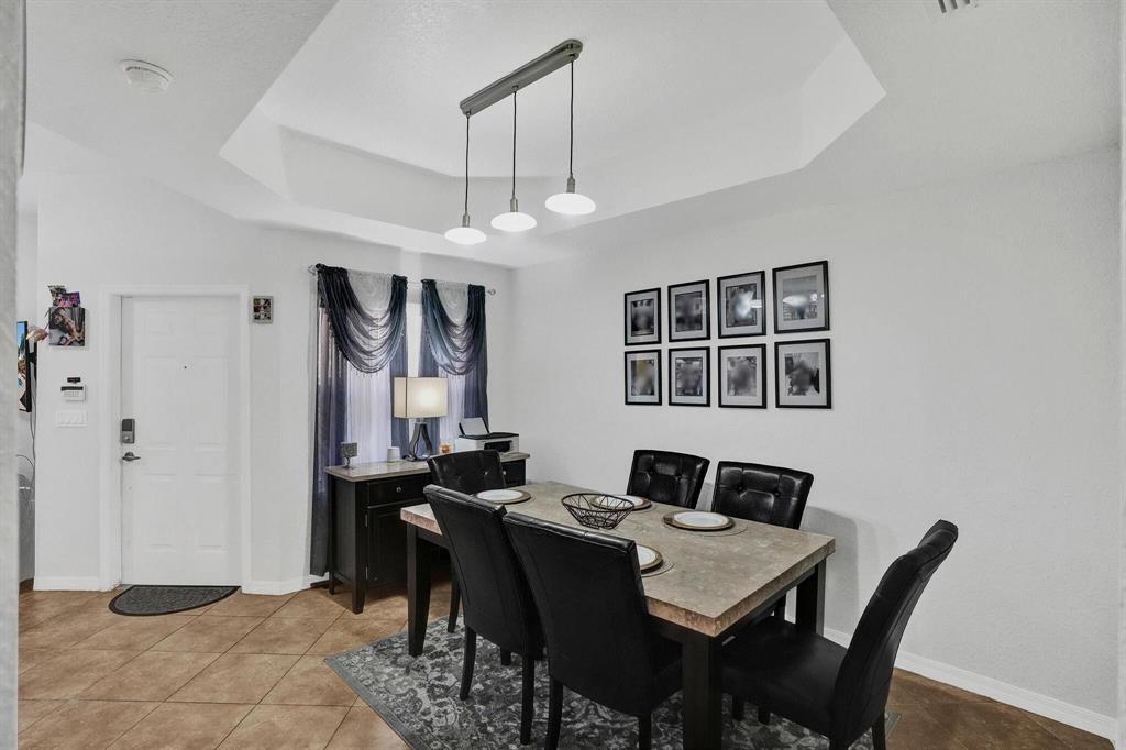 2315 Clipper Place — Photo 4
