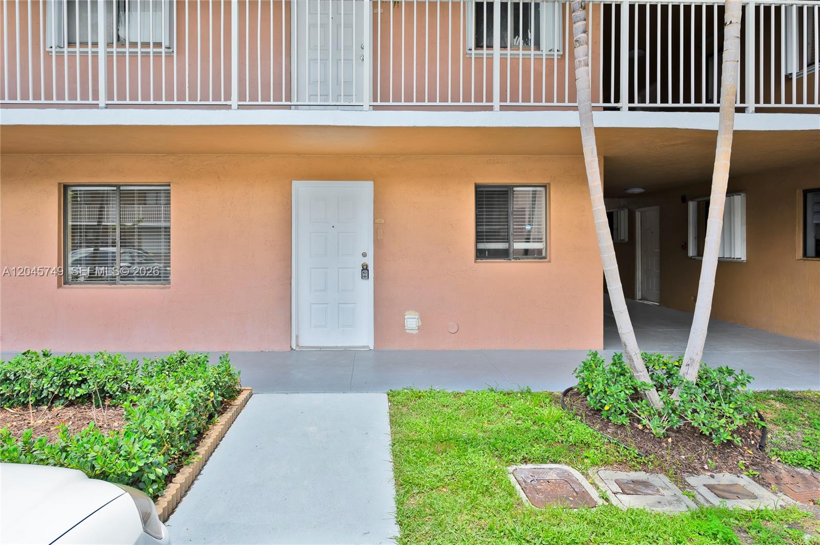 6041 W 24th Ave # 111, Hialeah FL 33016