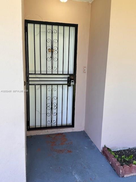 5835 W 20th Ave # 106, Hialeah FL 33012