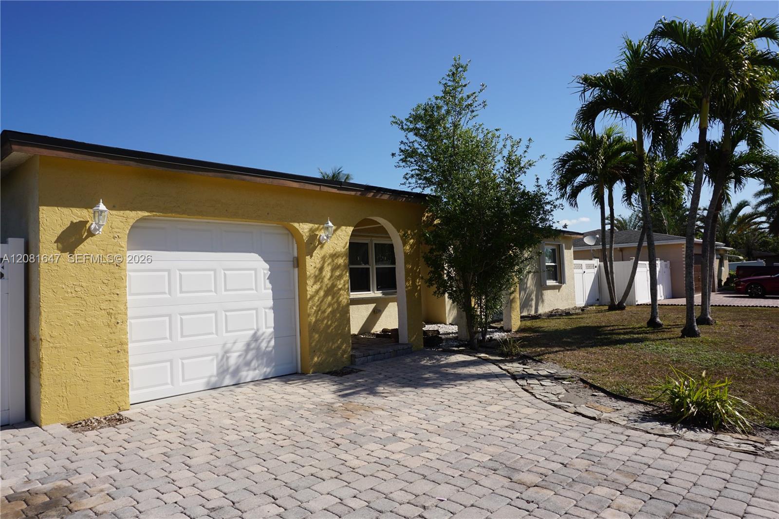 4857 Alfresco St — Photo 3