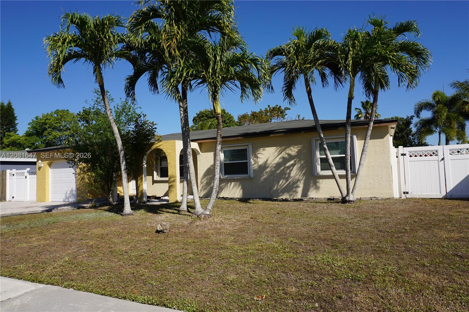 4857 Alfresco St — Photo 4