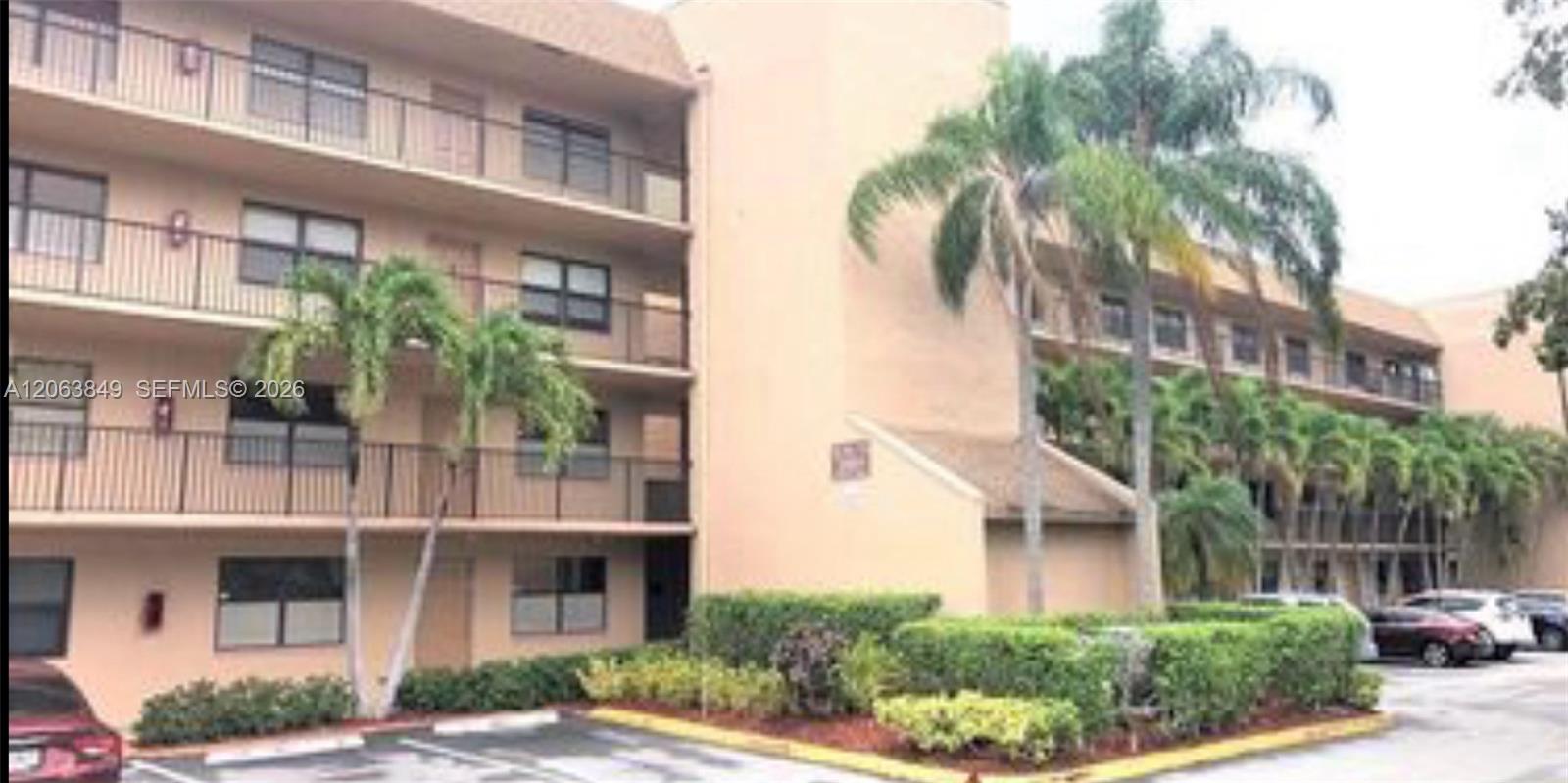 2901 N Nob Hill Rd # 107, Sunrise FL 33322