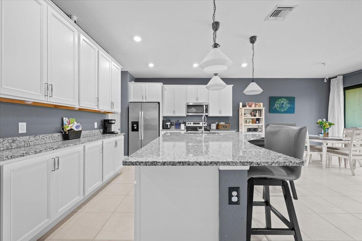 4606 San Fratello Circle — Photo 4