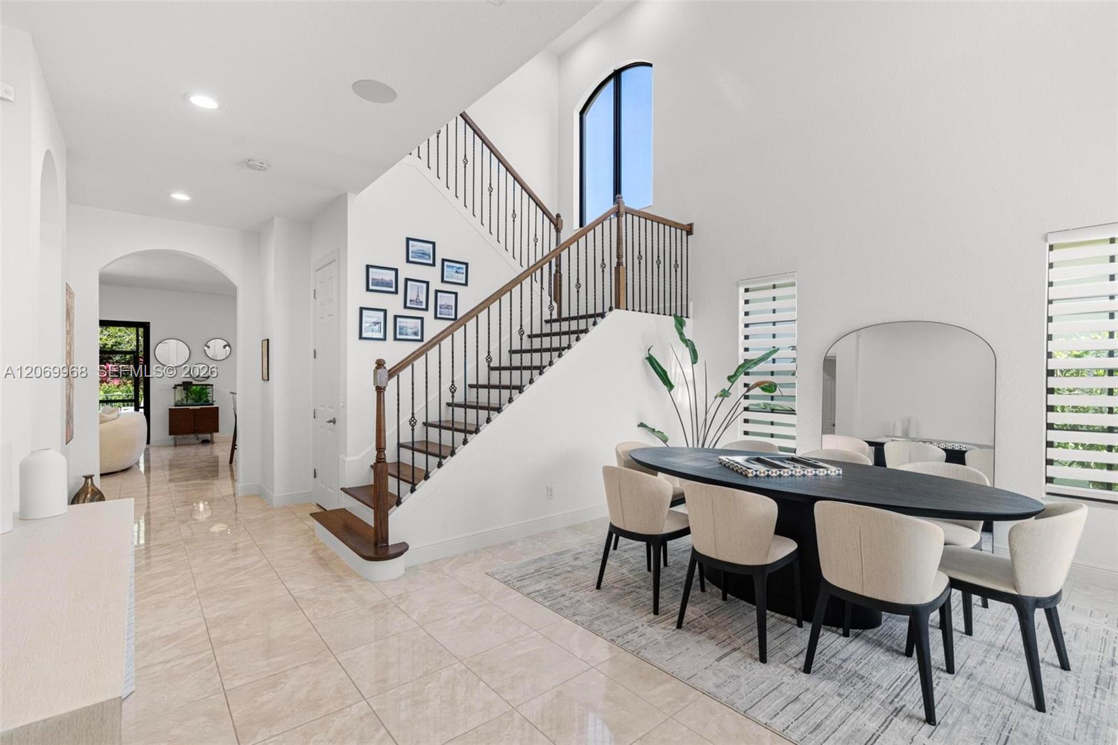 10185 Cameilla St — Photo 5