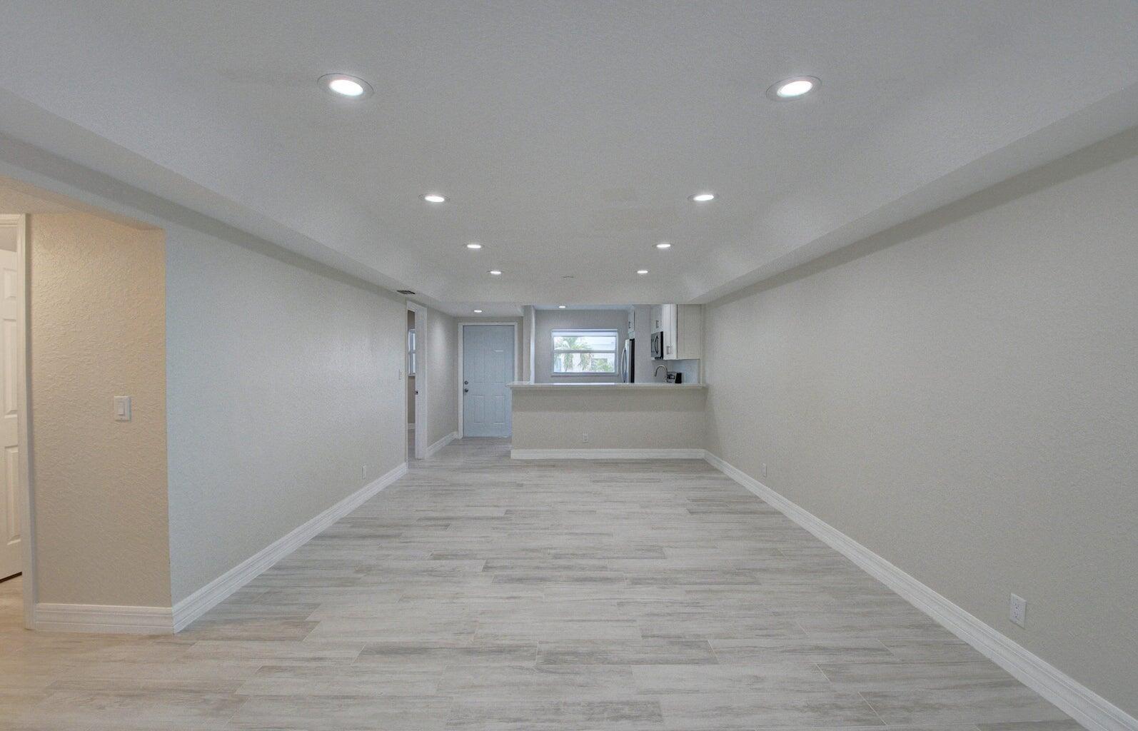 398 W Camino Real # 6, Boca Raton FL 33432