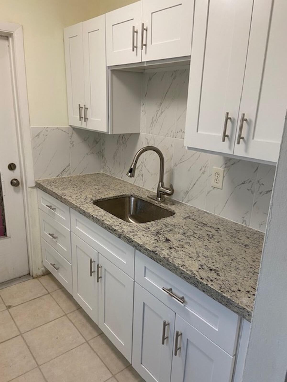 2530 Pierce Street # 202, Hollywood FL 33020