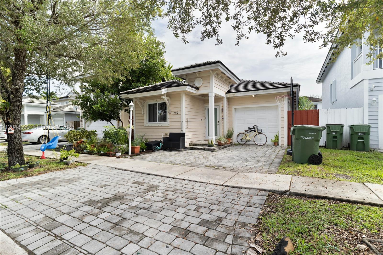 249 SE 32nd Ave, Homestead FL 33033