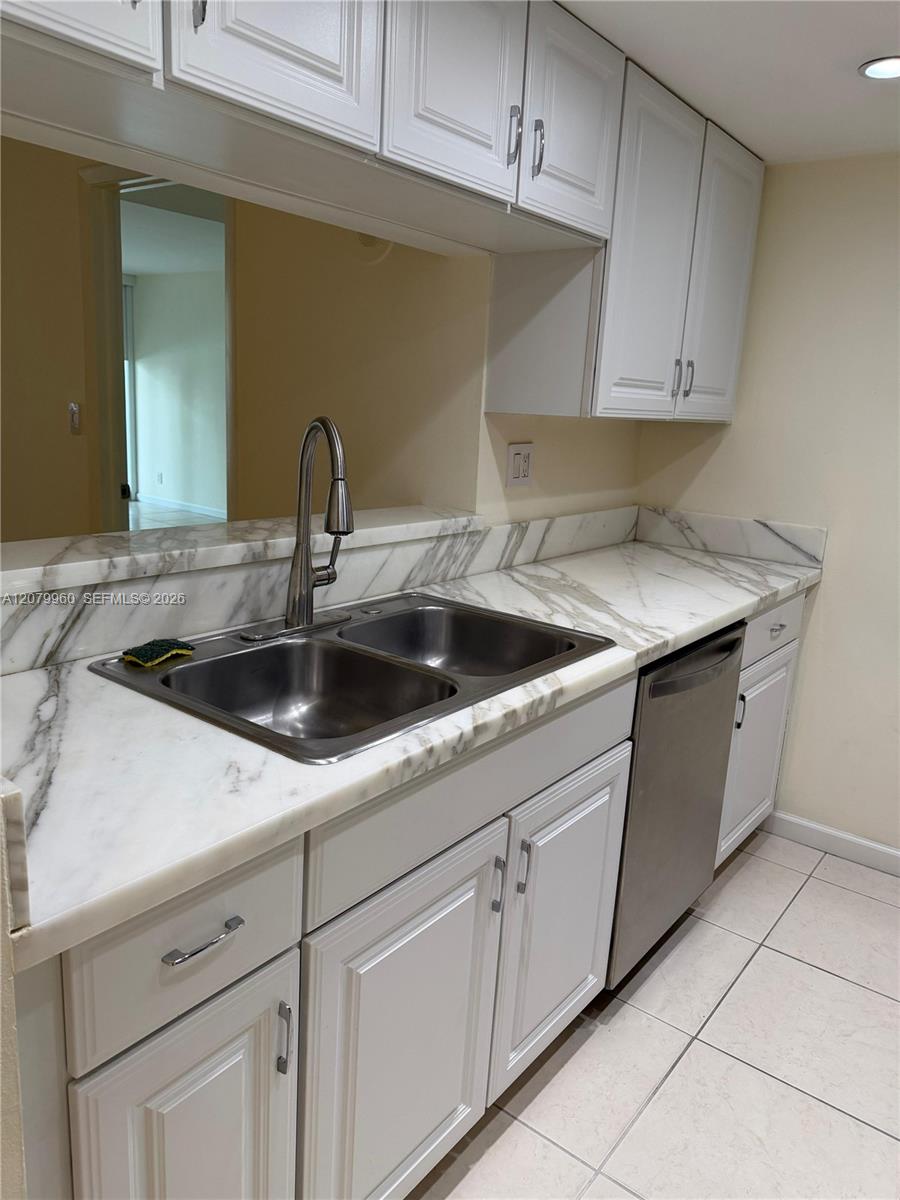 1717 N Bayshore Dr # 1145 — Photo 5