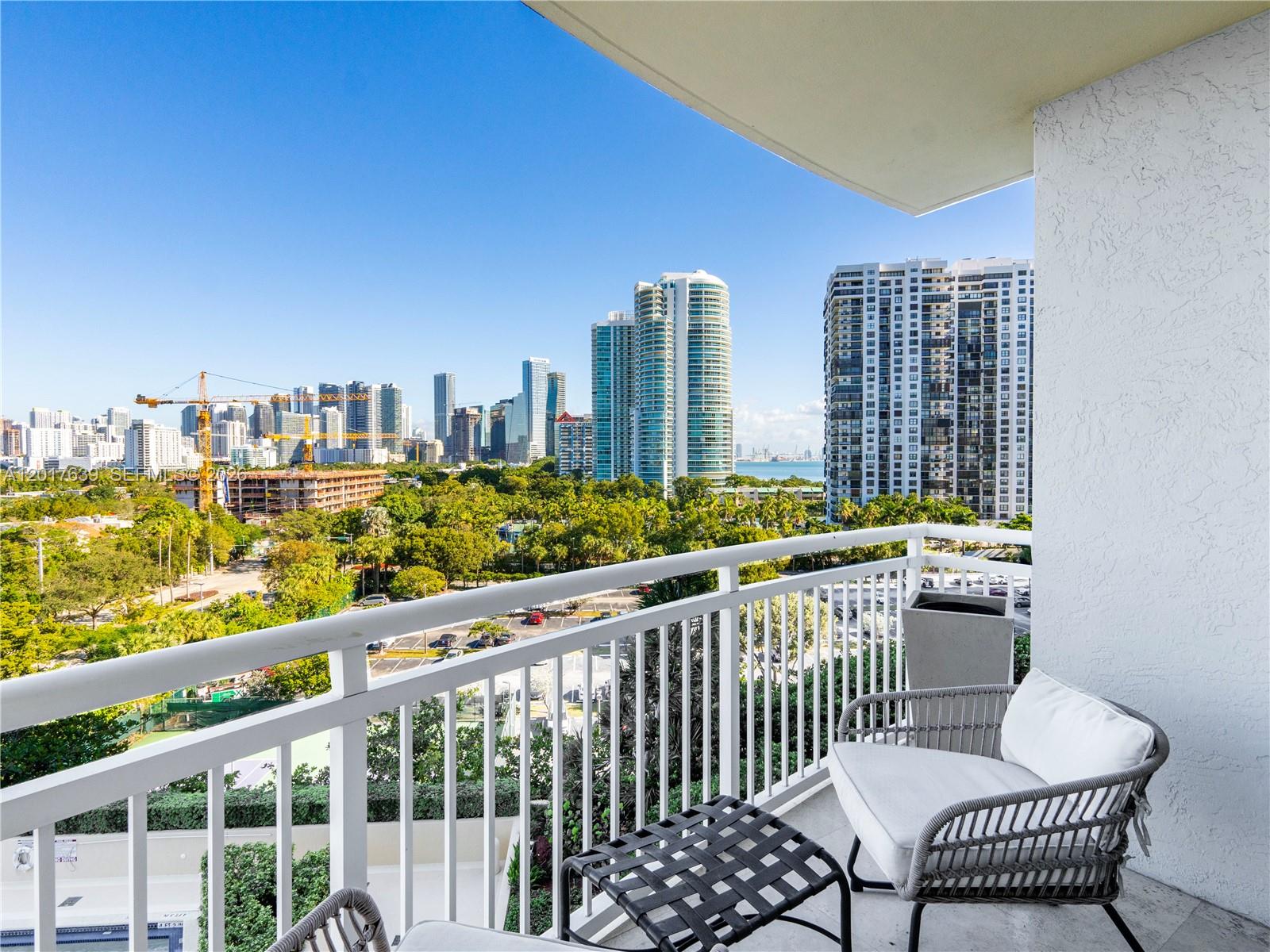 2475 Brickell Ave # 903 — Photo 4